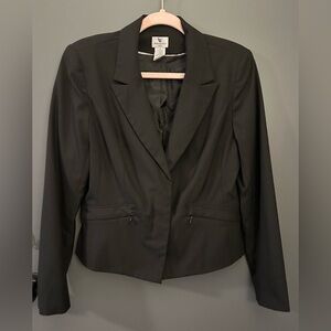 Women’s Black Blazer by Worthington Stretch - Size 8